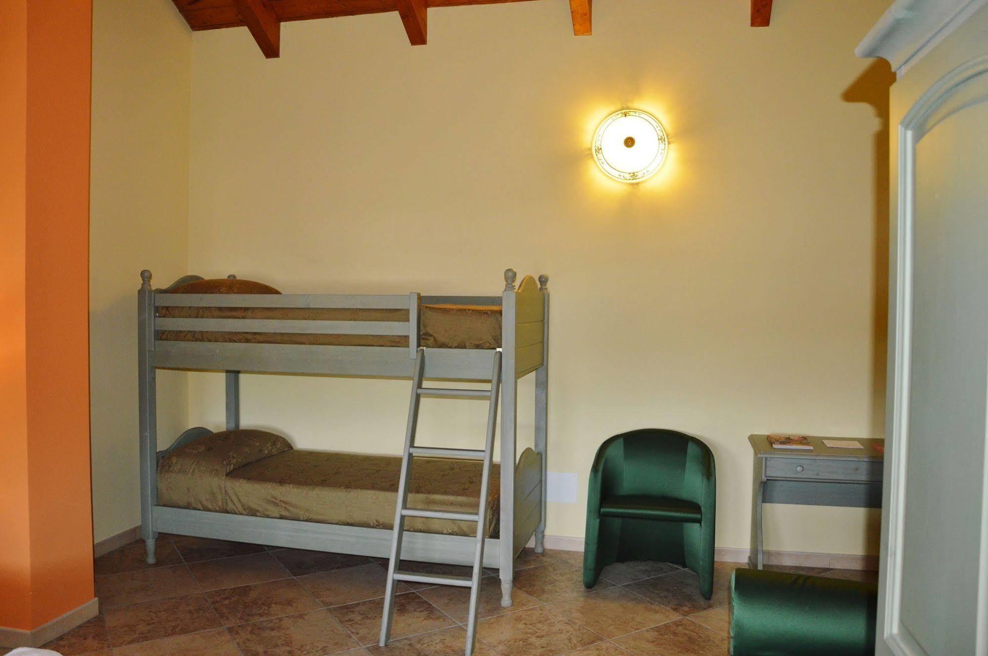 Agriturismo Cascina Scola Rivoli  Exterior foto